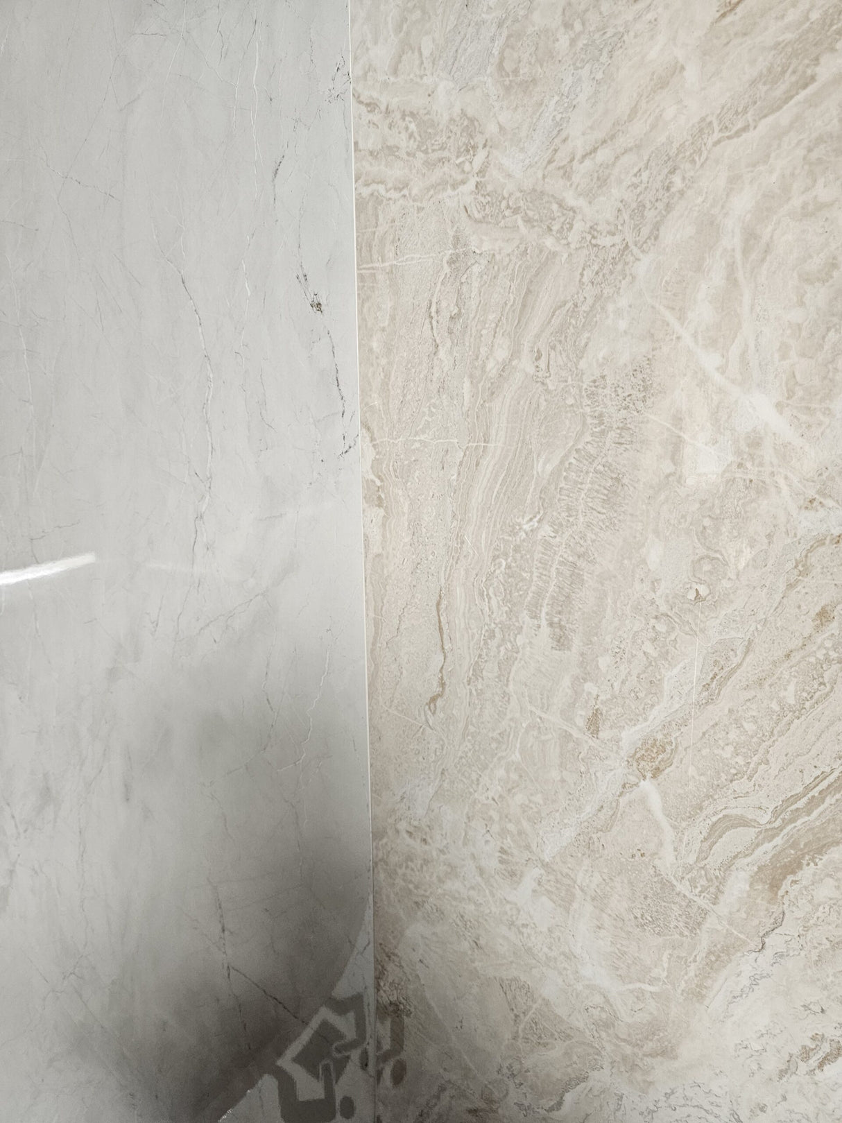 SPC Carrara Mat Beige Marmerlook 270×120 Wandpaneel
