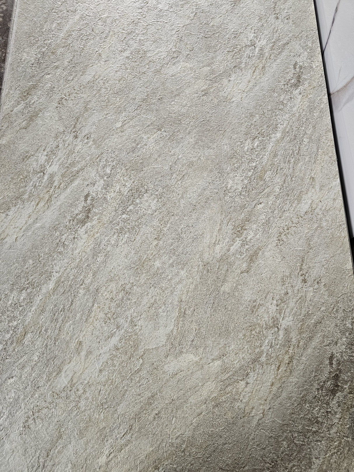 SPC Stone Mat Marmerlook Beige / Grijs 280×120 Wandpaneel